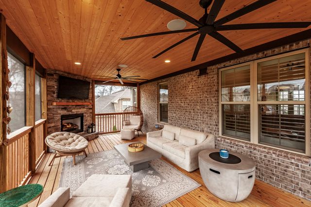 2024 Hawkwell Cir, Hendersonville, TN 37075