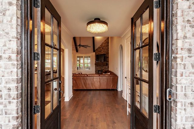 2024 Hawkwell Cir, Hendersonville, TN 37075