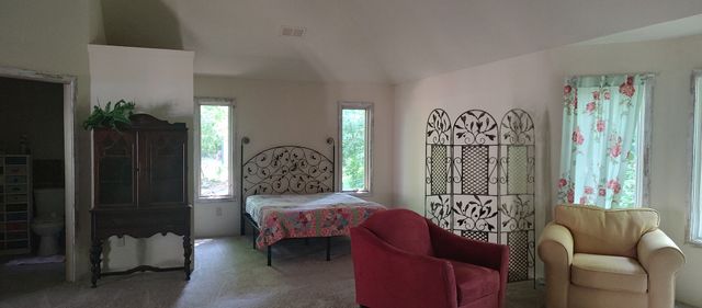 2S720 Nelson Lake Road, Batavia, IL 60510