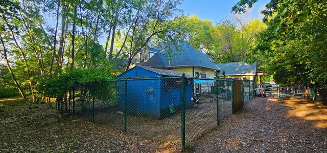 2S720 Nelson Lake Road, Batavia, IL 60510