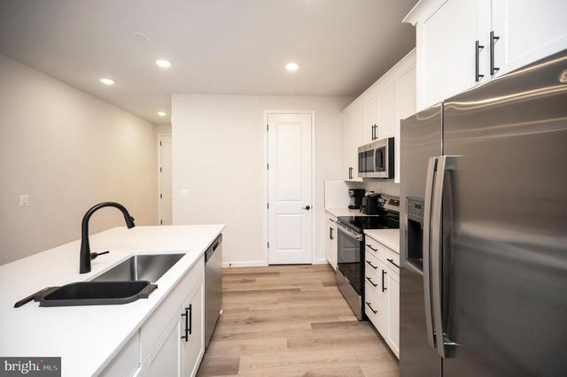 2892 WHITE TAIL DR, Locust Grove, VA 22508