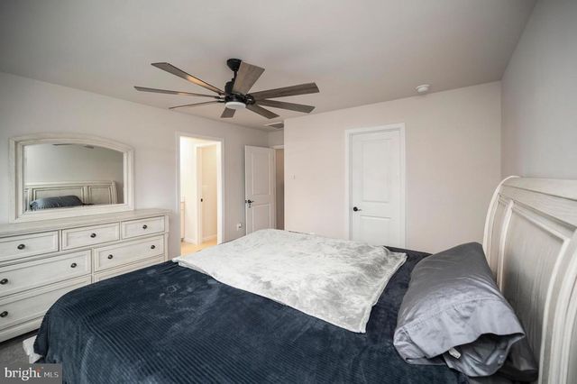 2892 WHITE TAIL DR, Locust Grove, VA 22508