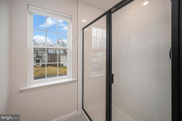 2892 WHITE TAIL DR, Locust Grove, VA 22508