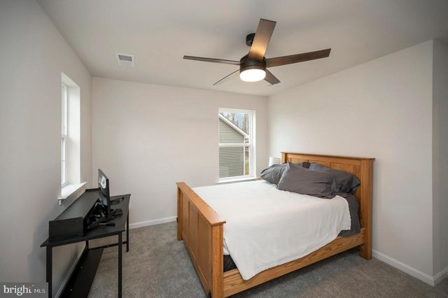 2892 WHITE TAIL DR, Locust Grove, VA 22508