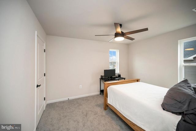 2892 WHITE TAIL DR, Locust Grove, VA 22508