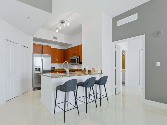 350 N Federal Highway Ph09, Boynton Beach, FL 33435