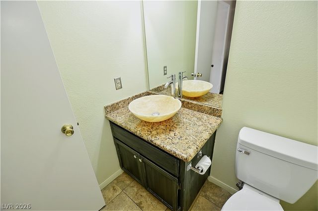 7709 Kalmalii Avenue, Las Vegas, NV 89147