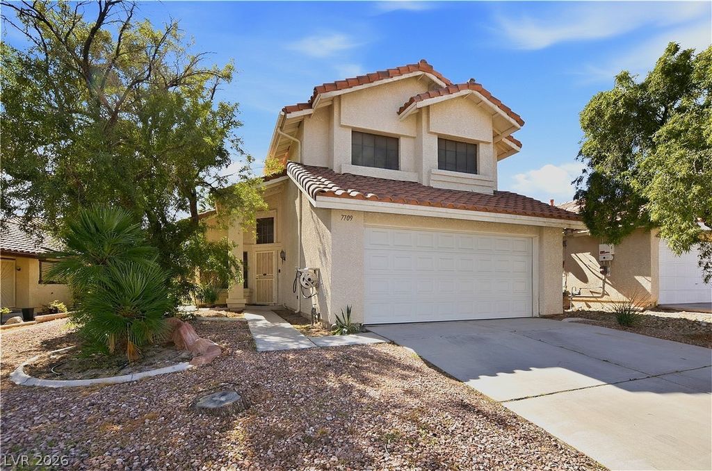 7709 Kalmalii Avenue, Las Vegas, NV 89147