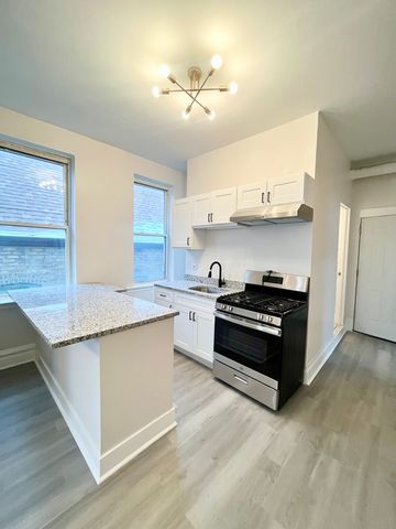 2512 S Trumbull Avenue 3F, Chicago, IL 60623