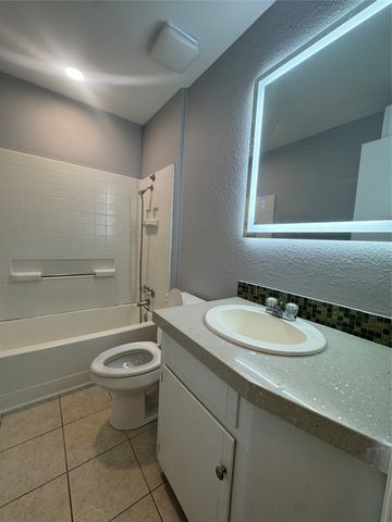 257 Merribrook Trail, Duncanville, TX 75116