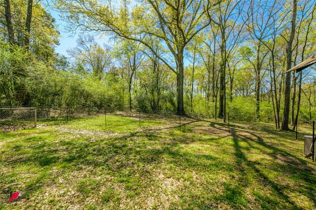 5229 Stonewall Frierson Road, Stonewall, LA 71078