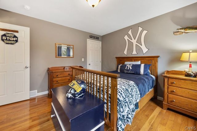 8001 Wise Road, Pompey, NY 13104