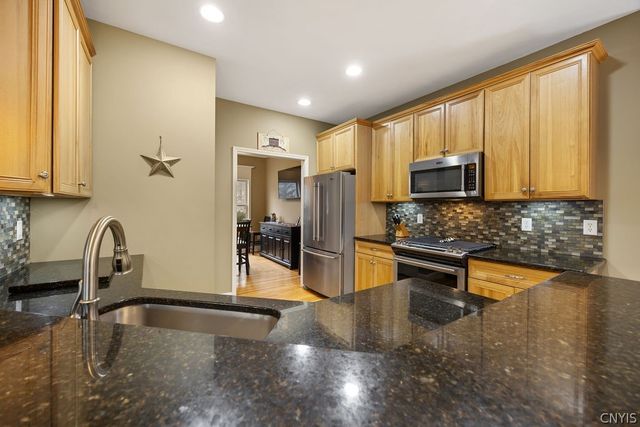 8001 Wise Road, Pompey, NY 13104