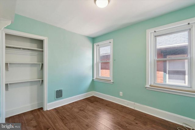 925 COUNTY LINE ROAD, Bryn Mawr, PA 19010