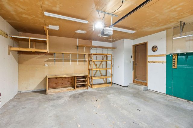 8064 Lower 147th Street W, Apple Valley, MN 55124