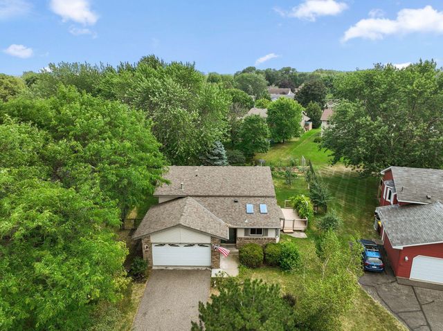 8064 Lower 147th Street W, Apple Valley, MN 55124