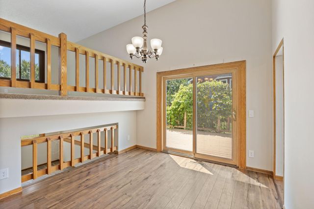 8064 Lower 147th Street W, Apple Valley, MN 55124