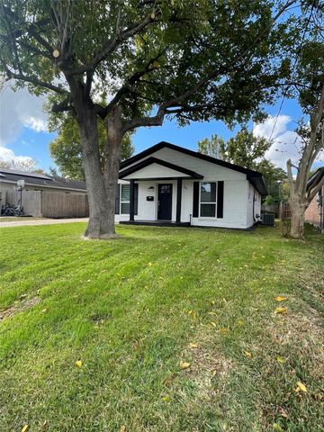 842 Dutch Street, Deer Park, TX 77536