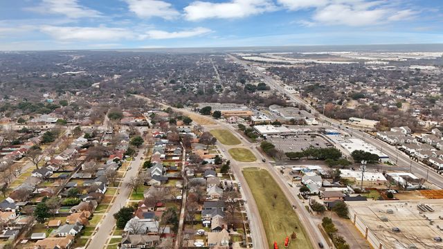 2510 W Jefferson Boulevard, Dallas, TX 75211