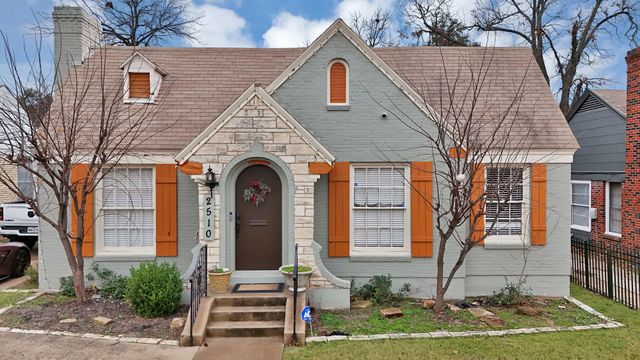 2510 W Jefferson Boulevard, Dallas, TX 75211