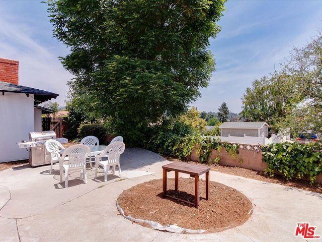 17100 Barneston Street, Granada Hills, CA 91344