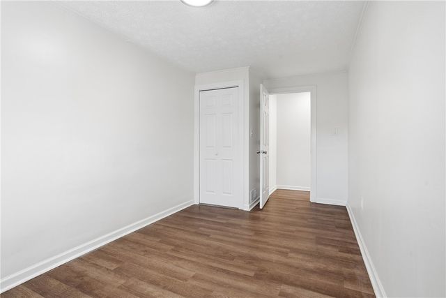 2923 Frederick St, Marshall Shadeland, PA 15212