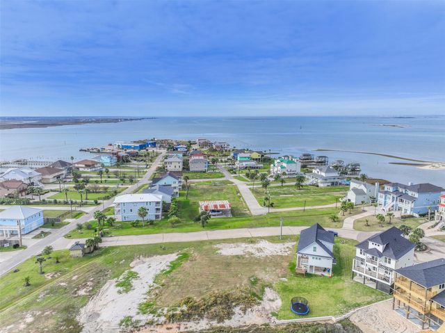 710 Vista Bella, Galveston, TX 77554