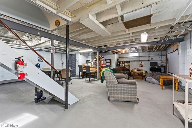 4817 Shepler Church Avenue SW, Navarre, OH 44662