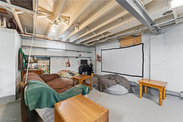 4817 Shepler Church Avenue SW, Navarre, OH 44662