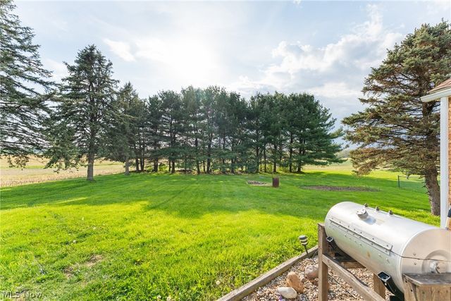 4817 Shepler Church Avenue SW, Navarre, OH 44662