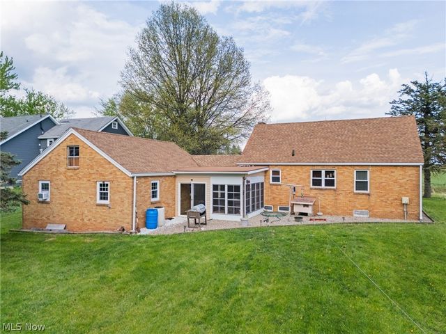 4817 Shepler Church Avenue SW, Navarre, OH 44662