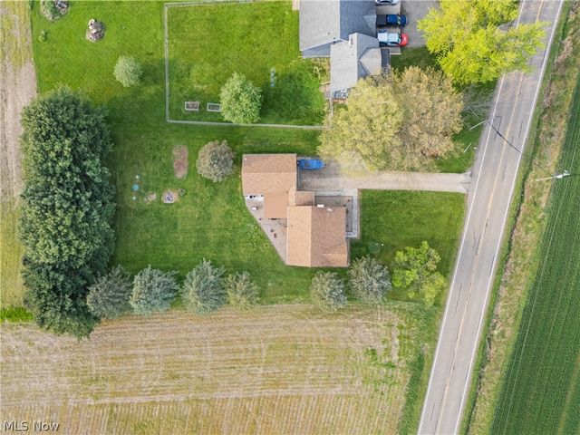 4817 Shepler Church Avenue SW, Navarre, OH 44662