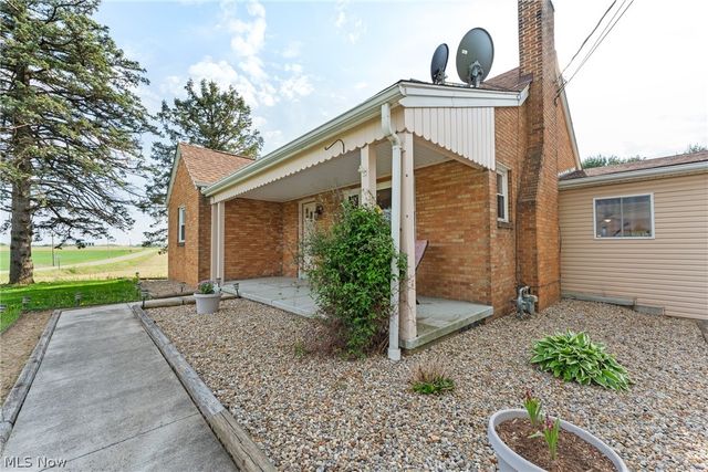 4817 Shepler Church Avenue SW, Navarre, OH 44662