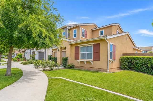 4048 E Groveland, Ontario, CA 91761