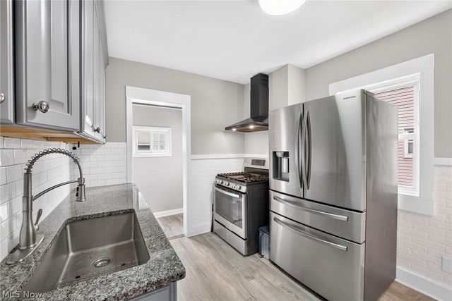 3554 W 129th Street, Cleveland, OH 44111