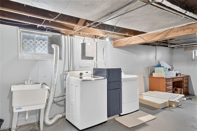 3554 W 129th Street, Cleveland, OH 44111