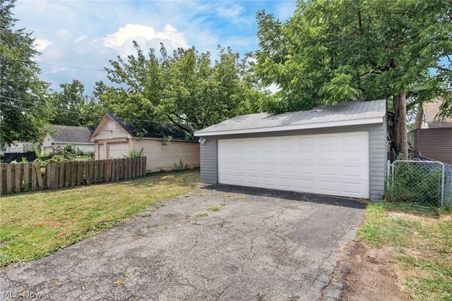 3554 W 129th Street, Cleveland, OH 44111