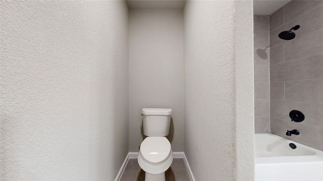 614 Chapman Drive, Lancaster, TX 75146