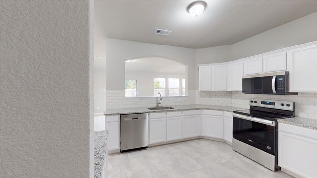 614 Chapman Drive, Lancaster, TX 75146