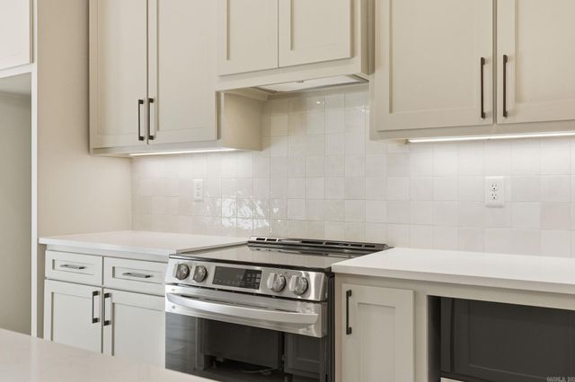 201 Edgewood Circle, Little Rock, AR 72223