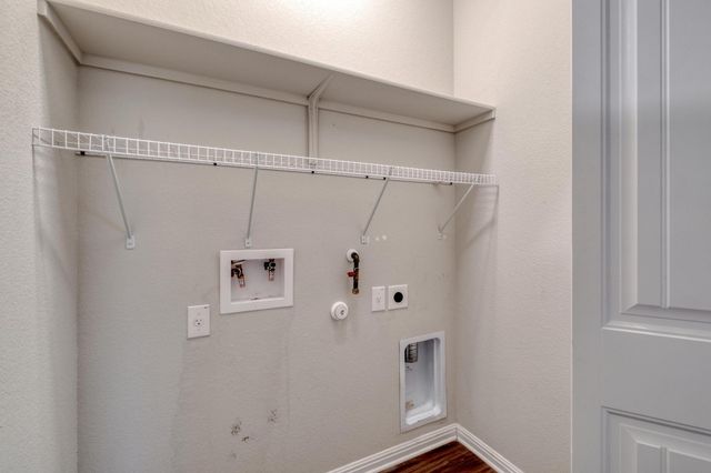 108 Kleberg CT, Georgetown, TX 78626