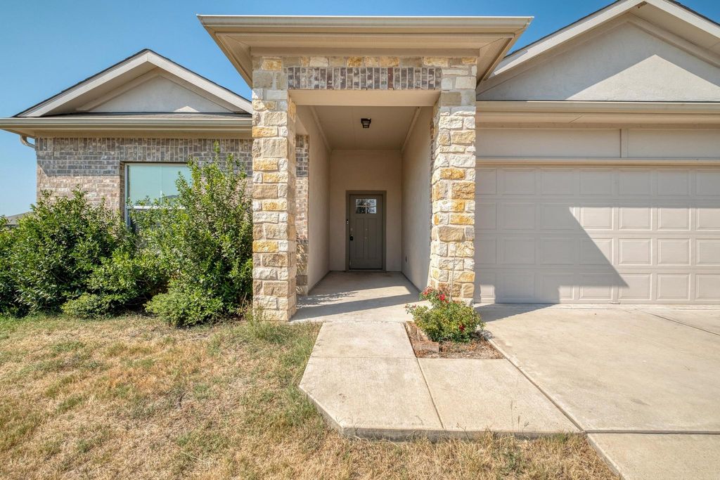 108 Kleberg CT, Georgetown, TX 78626