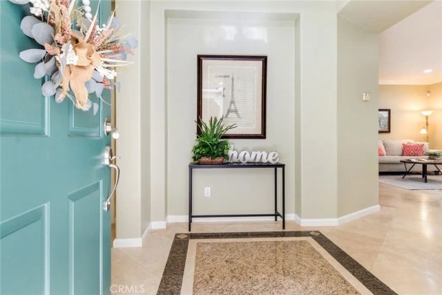 8960 Cuyamca, Corona, CA 92883