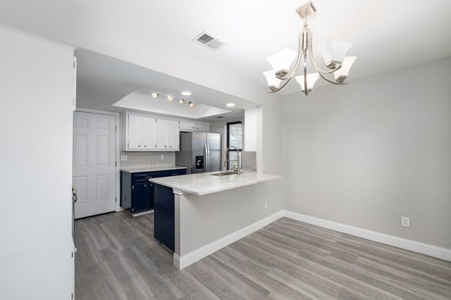1201 Wayne DR, Round Rock, TX 78664