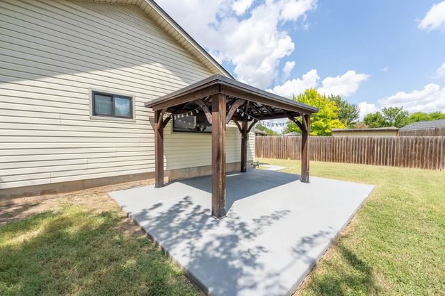 1201 Wayne DR, Round Rock, TX 78664