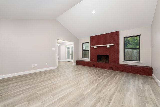 1201 Wayne DR, Round Rock, TX 78664