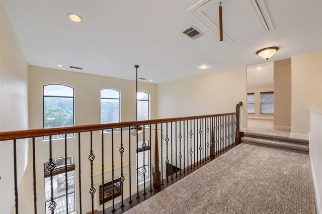 107 Hensley DR, Austin, TX 78738