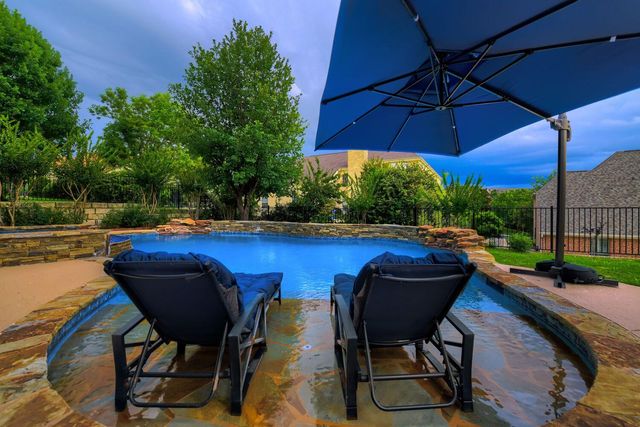 107 Hensley DR, Austin, TX 78738