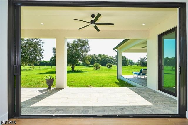 6201 Greenbriar Farms RD, Fort Myers, FL 33905