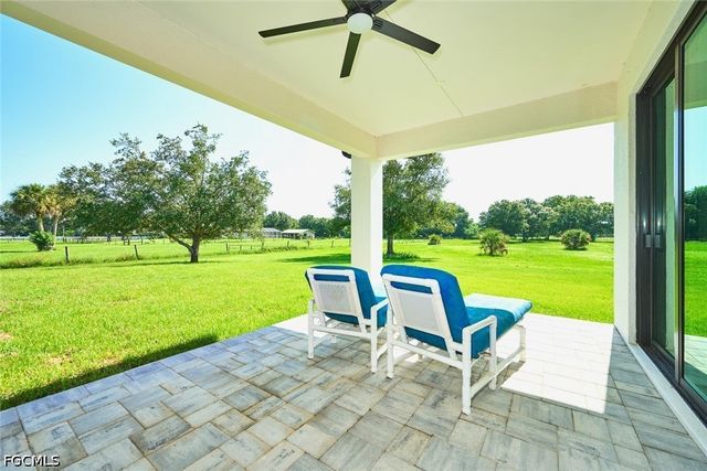 6201 Greenbriar Farms RD, Fort Myers, FL 33905